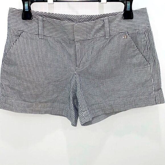Calvin Klein Pinstripe Seersucker Short Shorts Size 2 - Picture 1 of 9